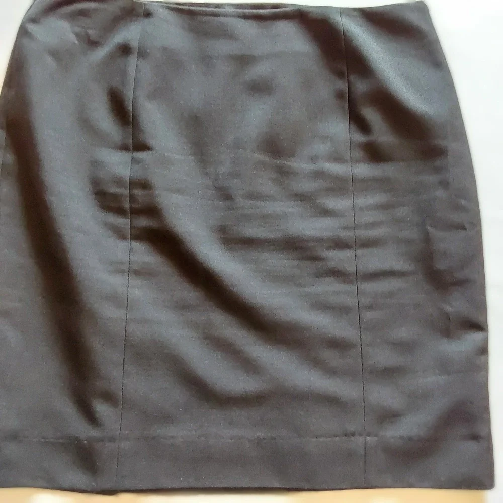 Le Suit Separates Pencil‎ Skirt Womens Size 10P Black Lined Zipper Stretch Poly